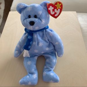 1999 Holiday Teddy, Beanie Baby teddy bear in great condition